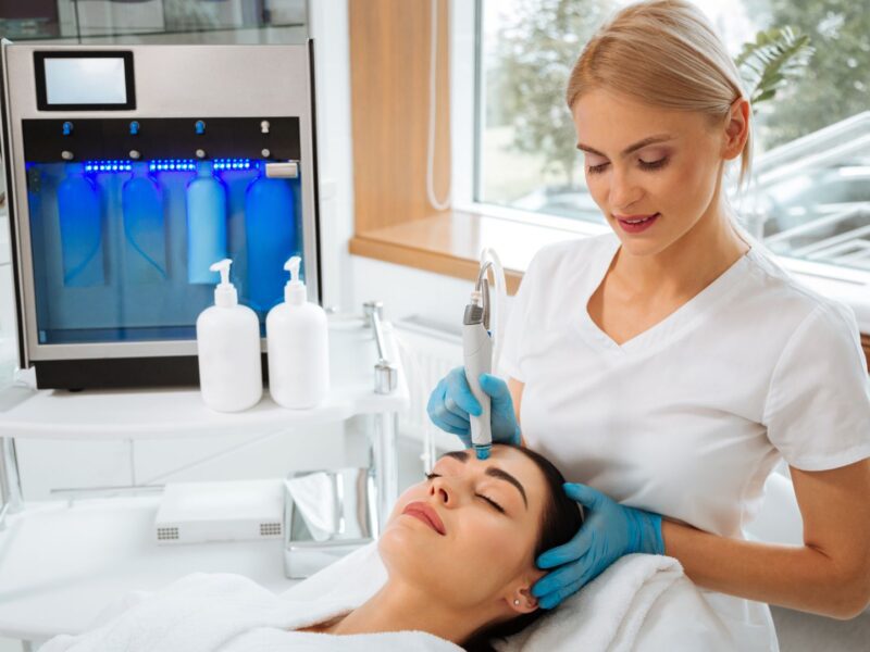 Skinved CliniQ Delhi/NCR